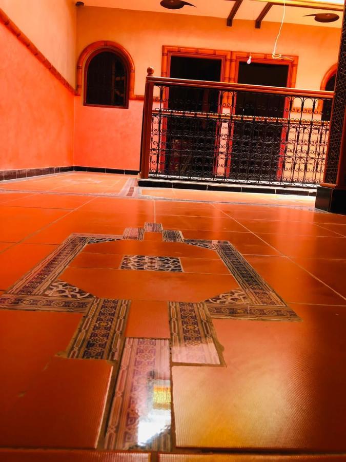Hotel Restaurant Hollywood Africa Aït Benhaddou Exterior photo