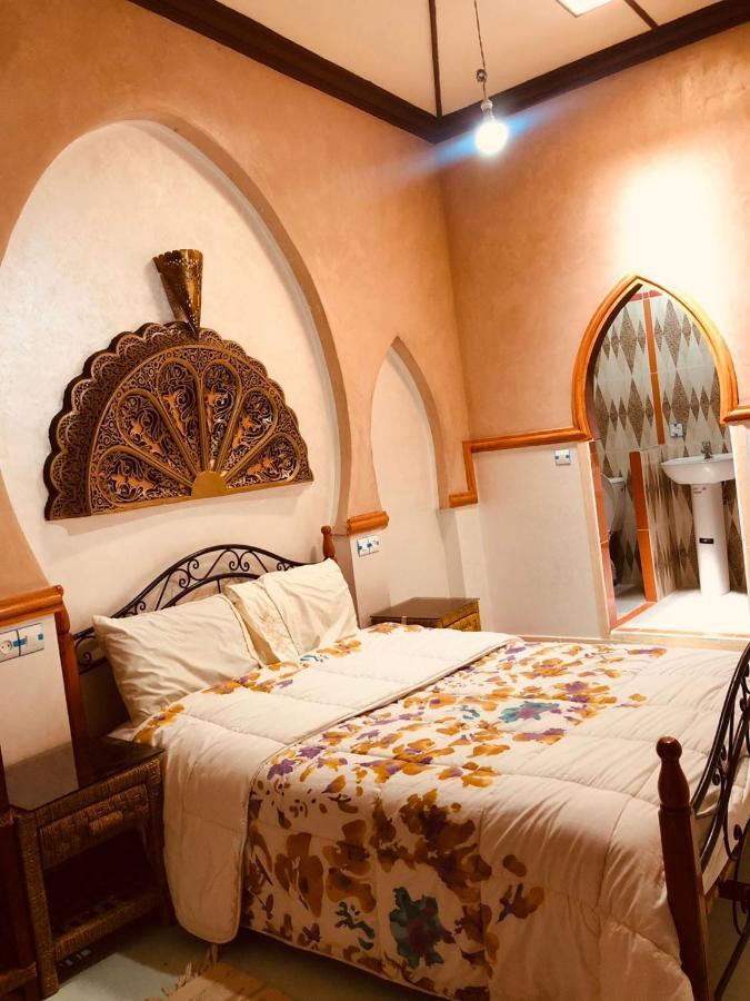 Hotel Restaurant Hollywood Africa Aït Benhaddou Exterior photo