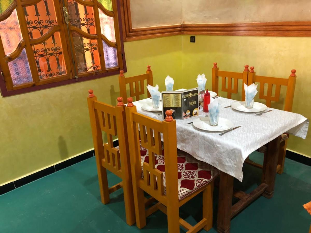 Hotel Restaurant Hollywood Africa Aït Benhaddou Exterior photo